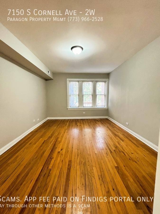 Apartment for rent at 7150 S Cornell Ave #2W, Chicago, IL 60649
