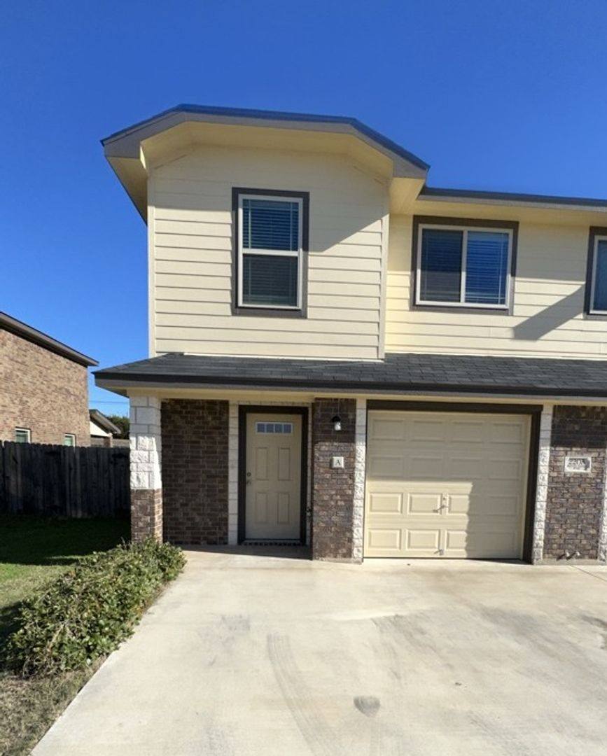Apartment for rent at 2205 Martin Luther King Jr Blvd, Killeen, TX 76543