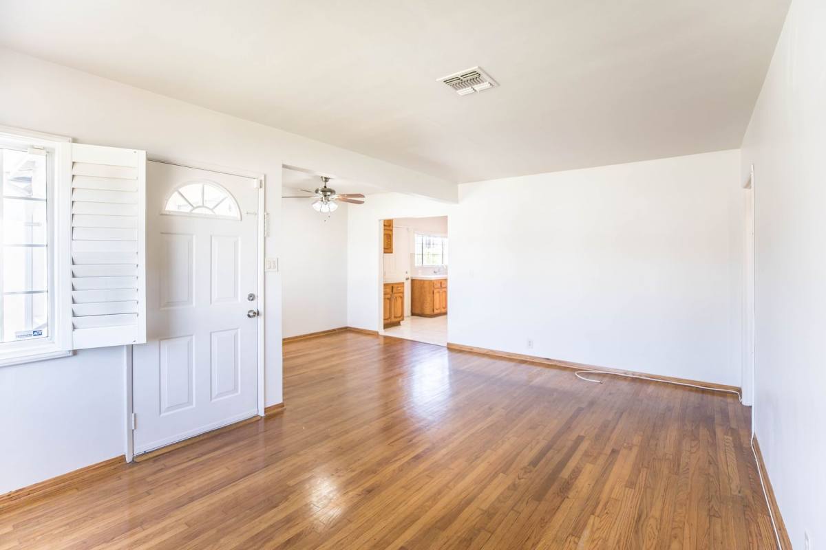 House for rent at 12438 Woodgreen St, Los Angeles, CA 90066