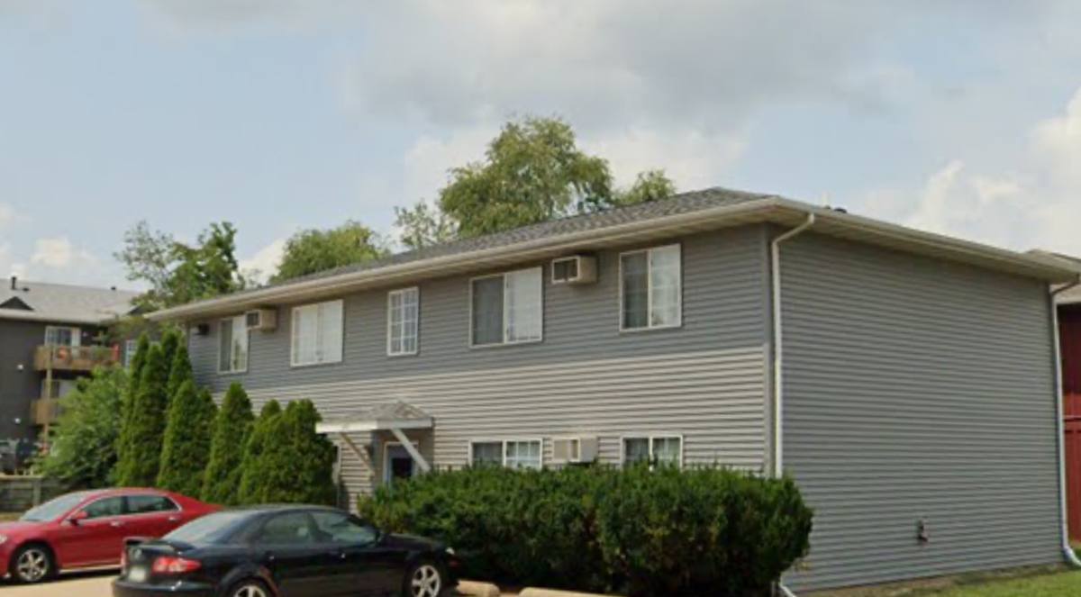 Apartment for rent at 840 Terry Ave #1, Hiawatha, IA 52233