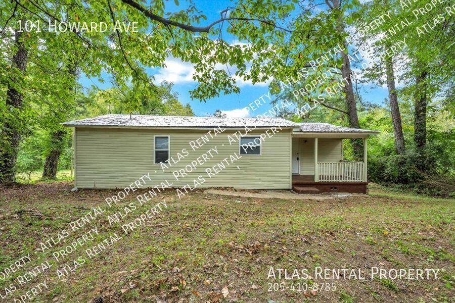 House for rent at 101 Howard Ave, Adamsville, AL 35005