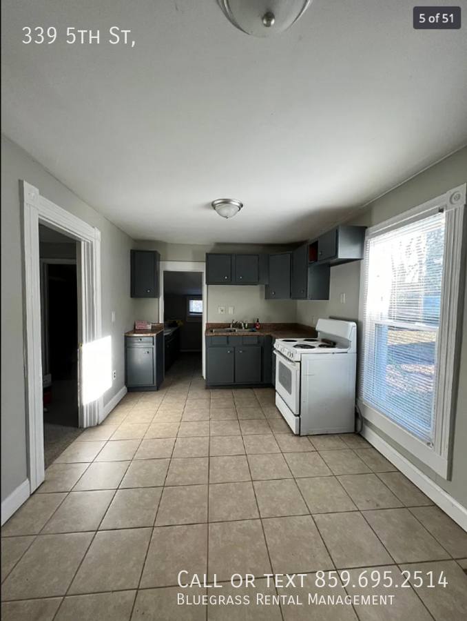 Apartment for rent at 339 5th St, Richmond, KY 40475