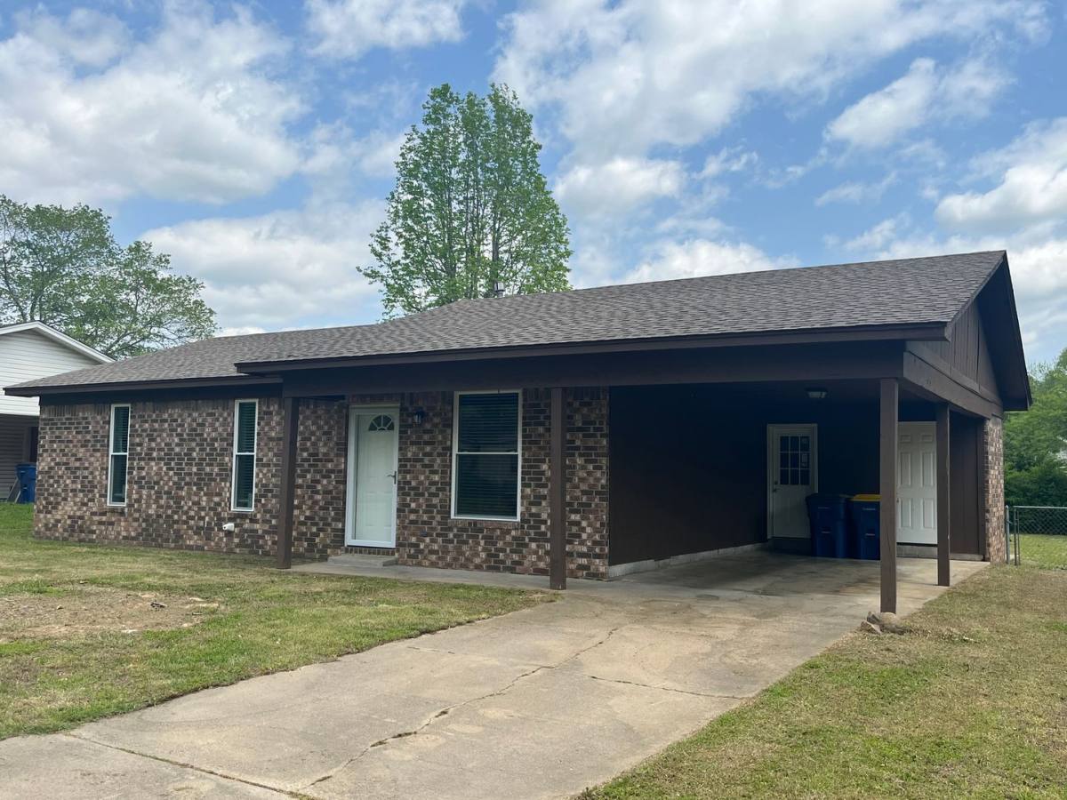 House for rent at 23 Pheasant Run Dr, Cabot, AR 72023