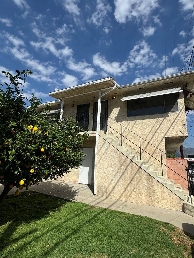 Apartment for rent at 512 N Mariposa St #A-C, Burbank, CA 91506