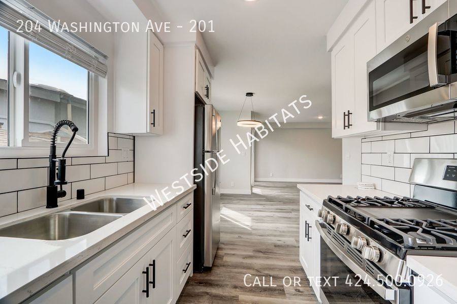 Apartment for rent at 204 Washington Ave #201, Santa Monica, CA 90403