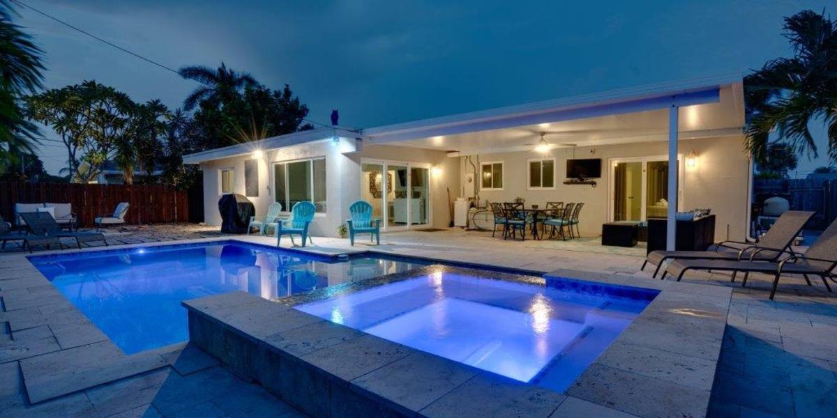 House for rent at 229 SE 7th Ave, Deerfield Beach, FL 33441