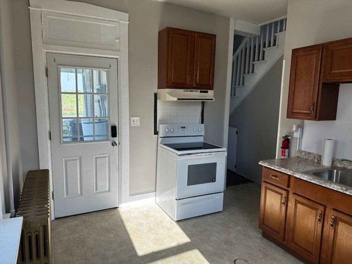 House for rent at 1232 Creek Rd, Lititz, PA 17543