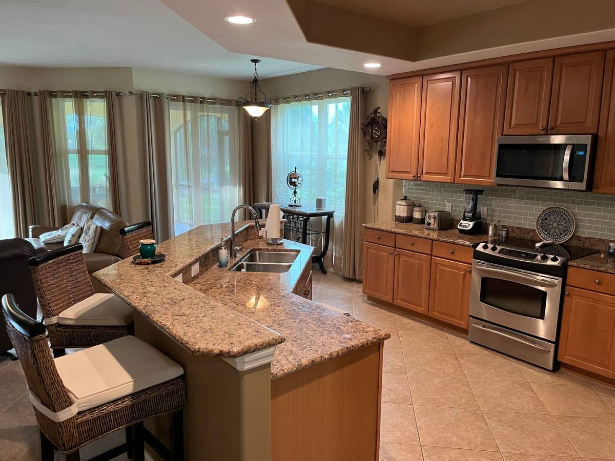 Condo for rent at 1277 Rialto Way, Naples, FL 34114