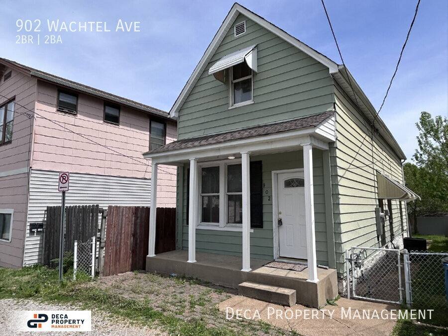 House for rent at 902 Wachtel Ave, Saint Louis, MO 63125