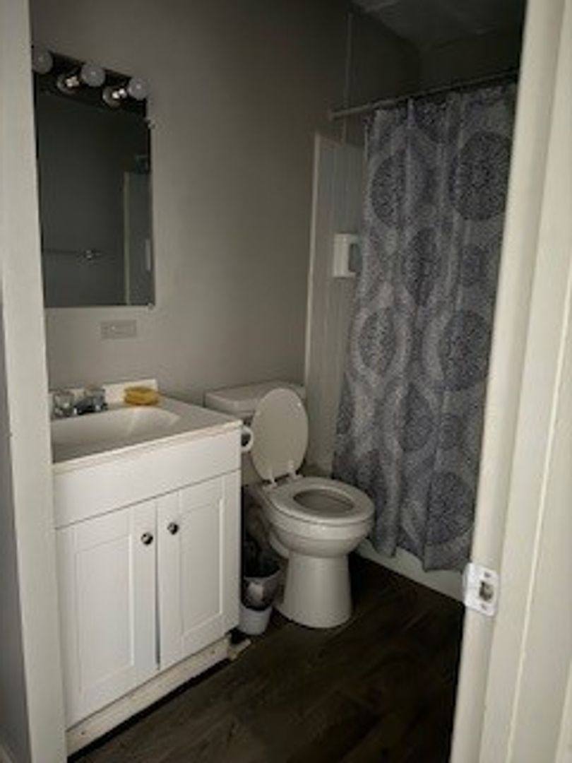 Apartment for rent at 200 Shalimar Dr, Glasgow, KY 42141