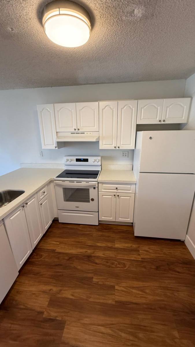 Apartment for rent at 9781 Nob Hill Court, Fort Lauderdale, FL 33351