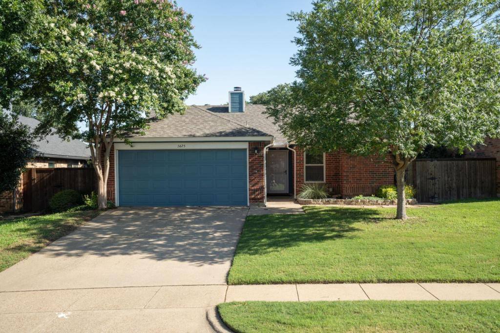 House for rent at 1425 Thistlewood Lane, Grapevine, TX 76051