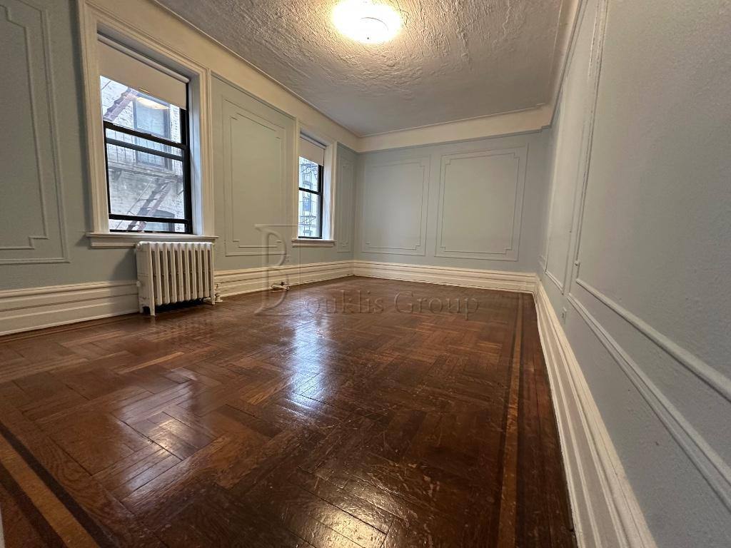 Apartment for rent at 31-18 Crescent St #A3, Astoria, NY 11106