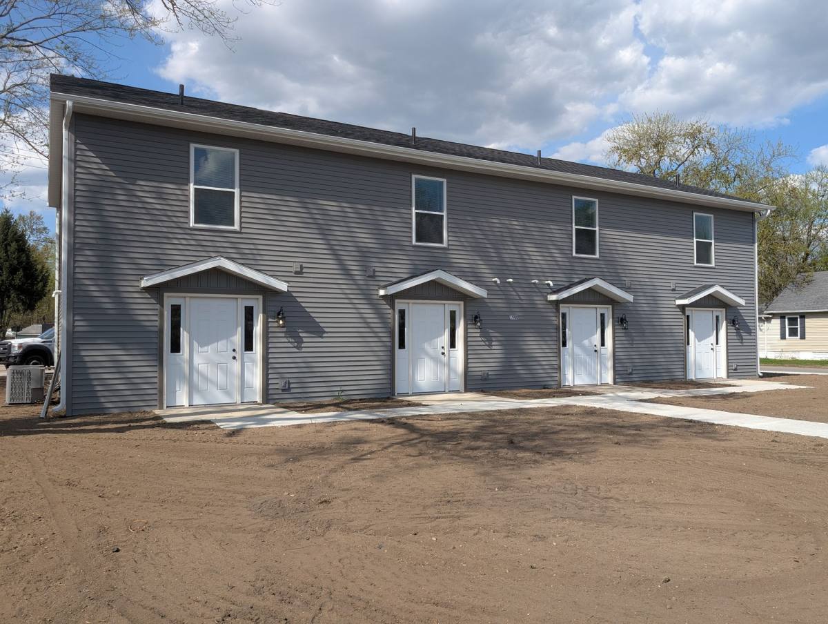 Apartment for rent at 1900 W Franklin St, Elkhart, IN 46516