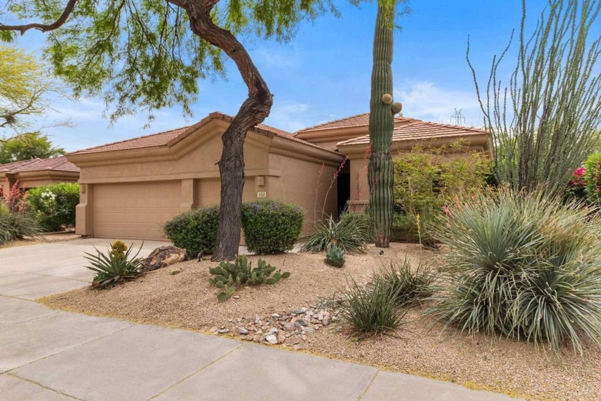 House for rent at 8267 E Chino Dr, Scottsdale, AZ 85255