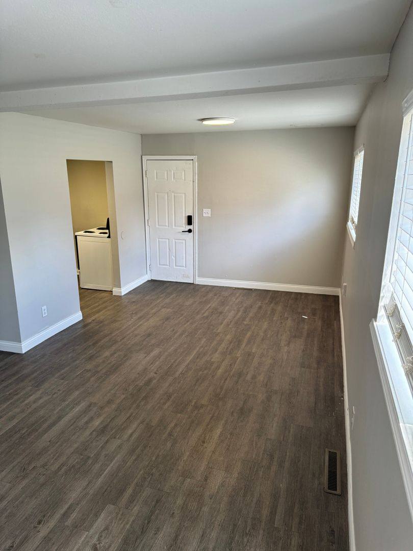 Apartment for rent at 2929 & 2943 E University St, Springfield, MO 65804