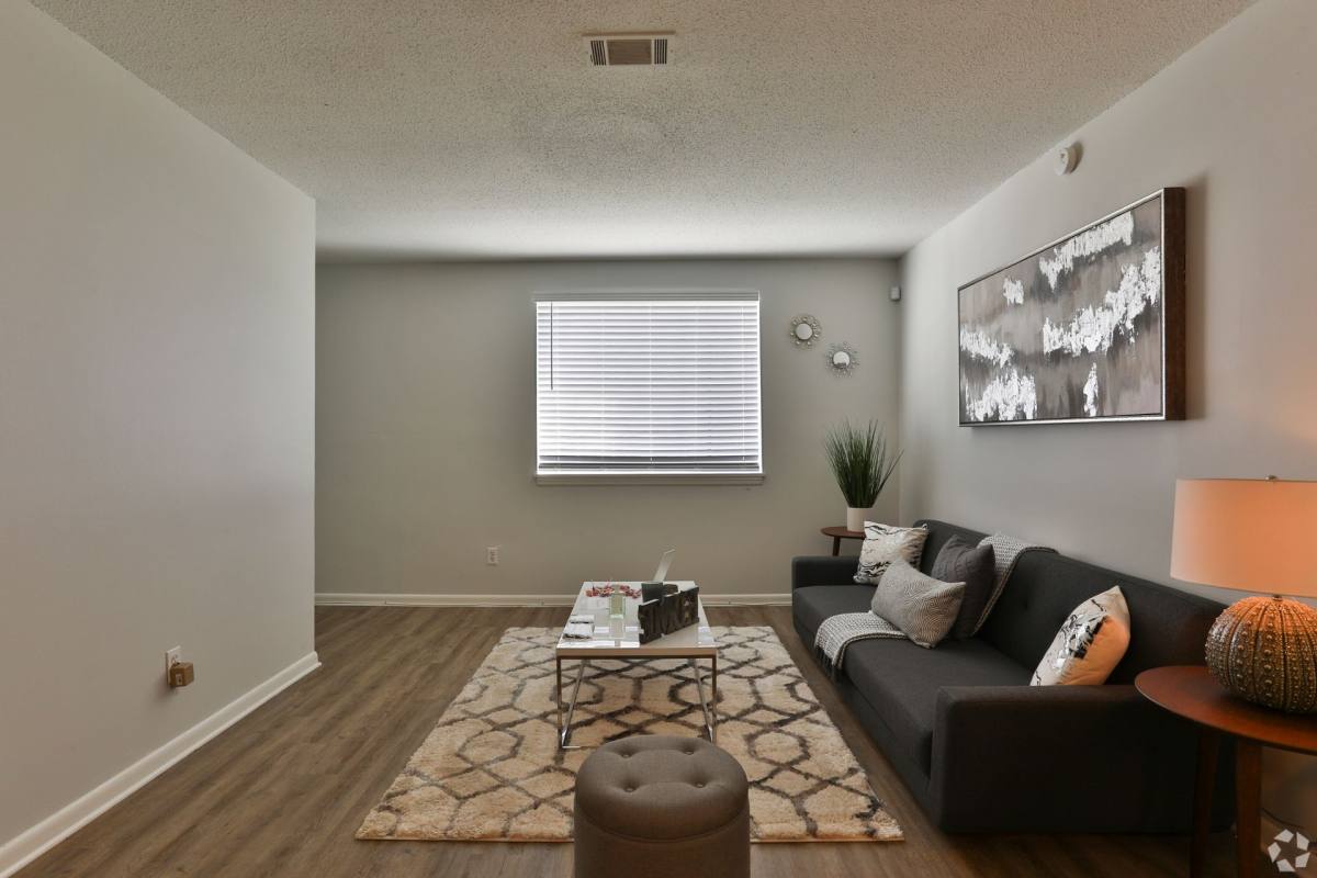 Apartment for rent at 505 13th St, Augusta, GA 30901