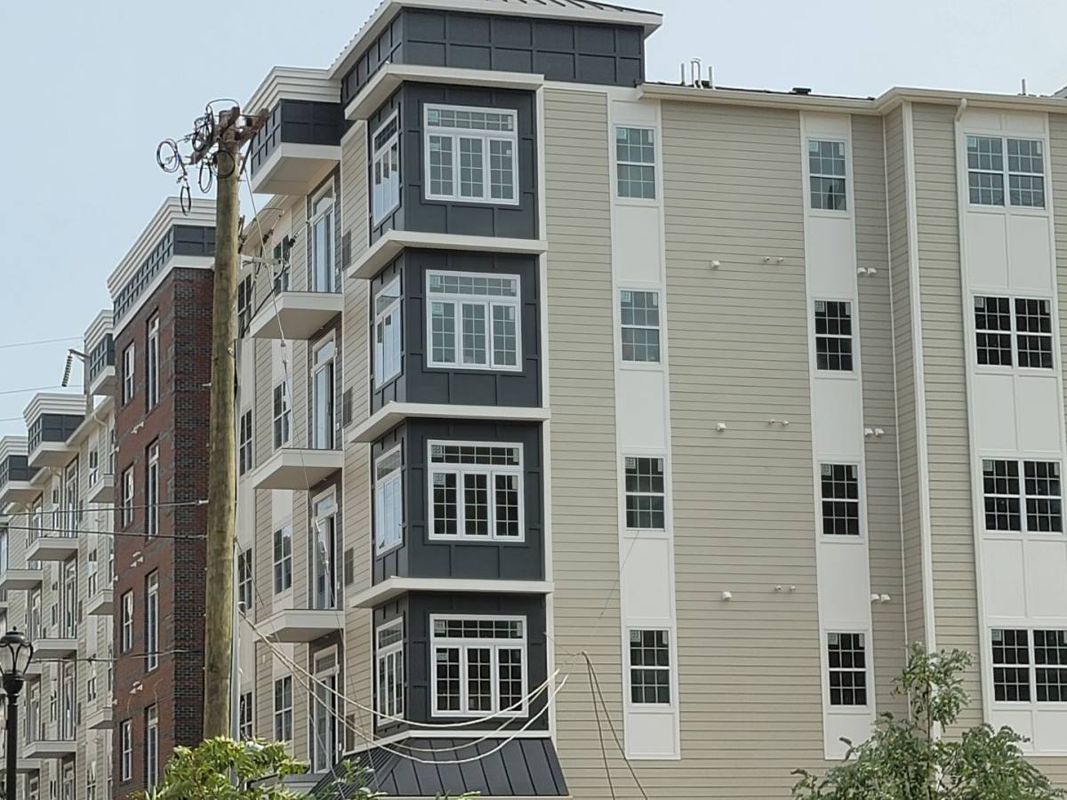 Apartment for rent at 78 Murray St, Elizabeth, NJ 07202