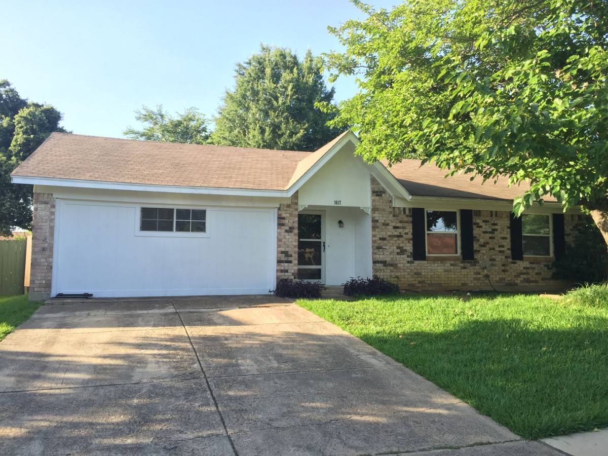 House for rent at 1617 Kingston Dr, Lewisville, TX 75067