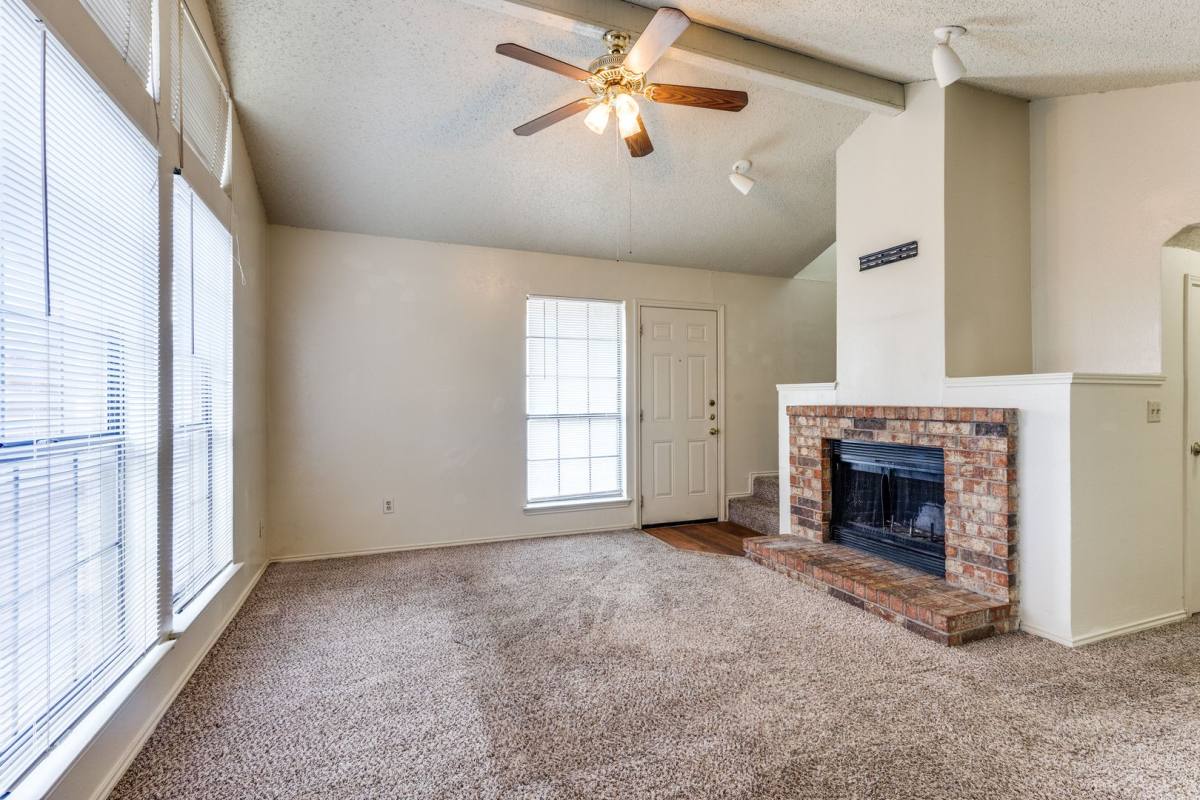 Townhouse for rent at 113 Peachtree Court #A, Kennedale, TX 76060