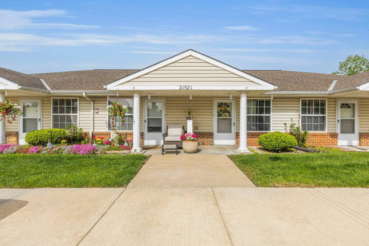 Apartment for rent at 21541 S Main St, Spring Hill, KS 66083