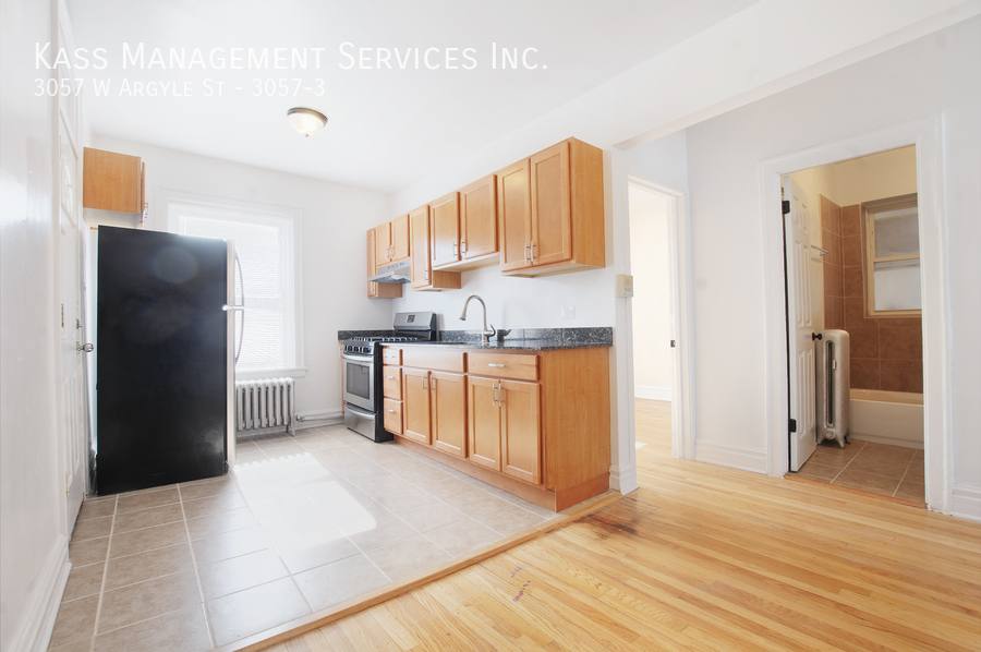 Apartment for rent at 3057 W Argyle St #3, Chicago, IL 60625