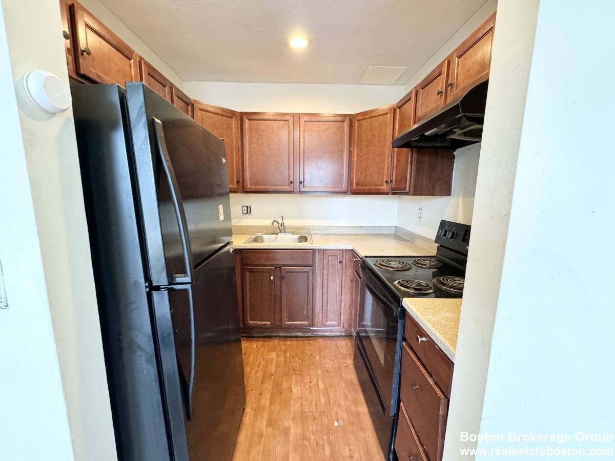 Apartment for rent at 13 Ruggles St #3, Roxbury, MA 02119