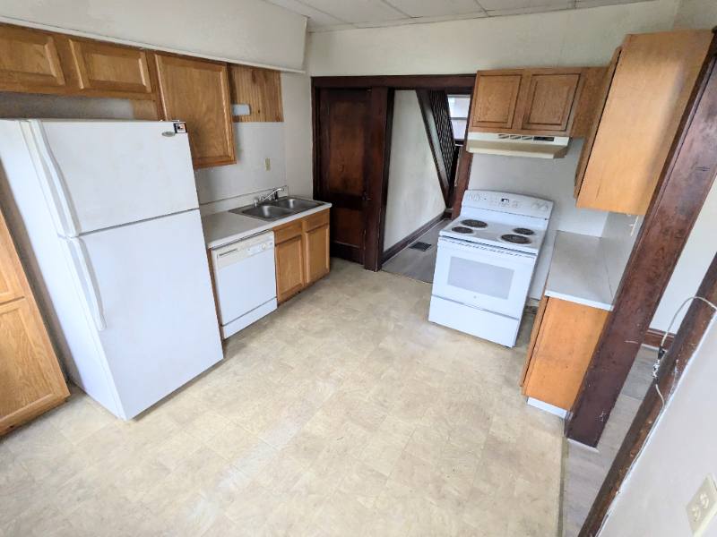Apartment for rent at 831 835 839 Main St #839, Coshocton, OH 43812