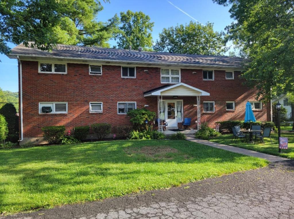 Apartment for rent at 1681 Bellemeade Dr, Altoona, PA 16602