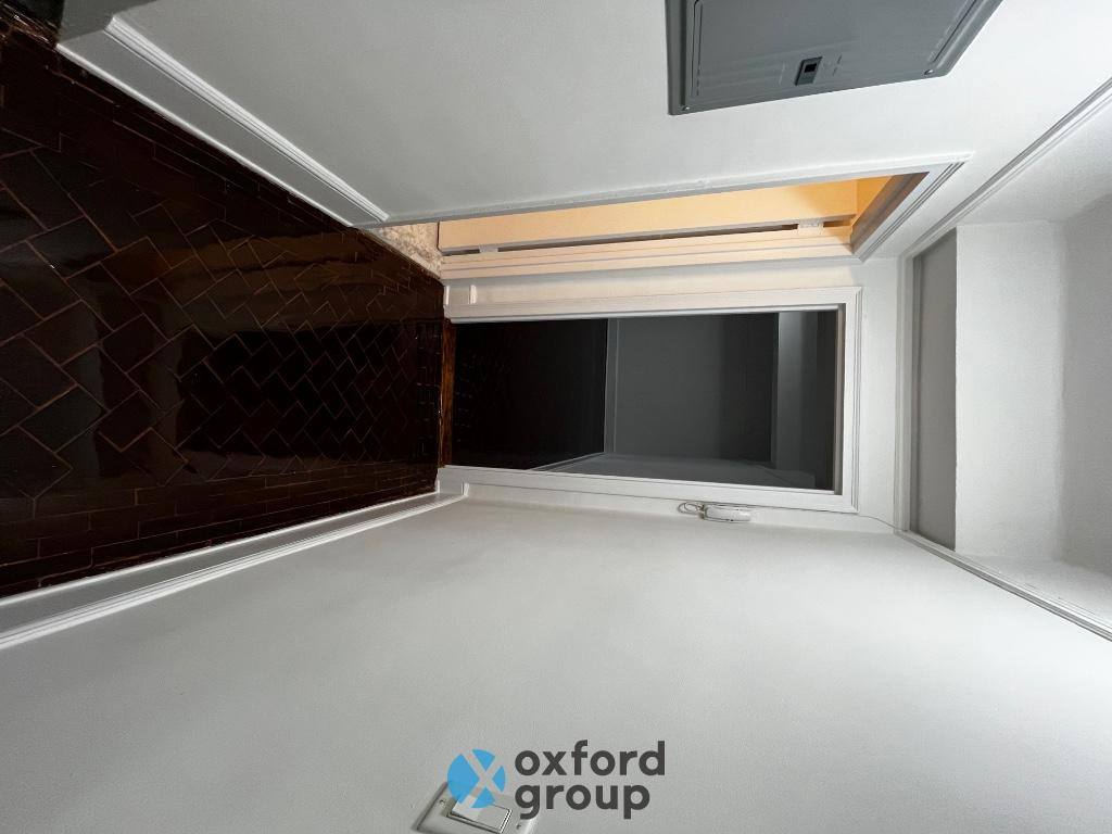 Apartment for rent at 160 W 73rd St #8E, New York, NY 10023