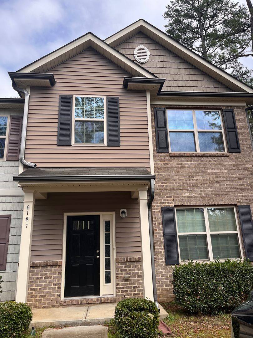 House for rent at 6187 Neuse Wood Dr, Raleigh, NC 27616