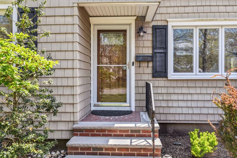 House for rent at 22 S Cedar Parkway, Livingston, NJ 07039