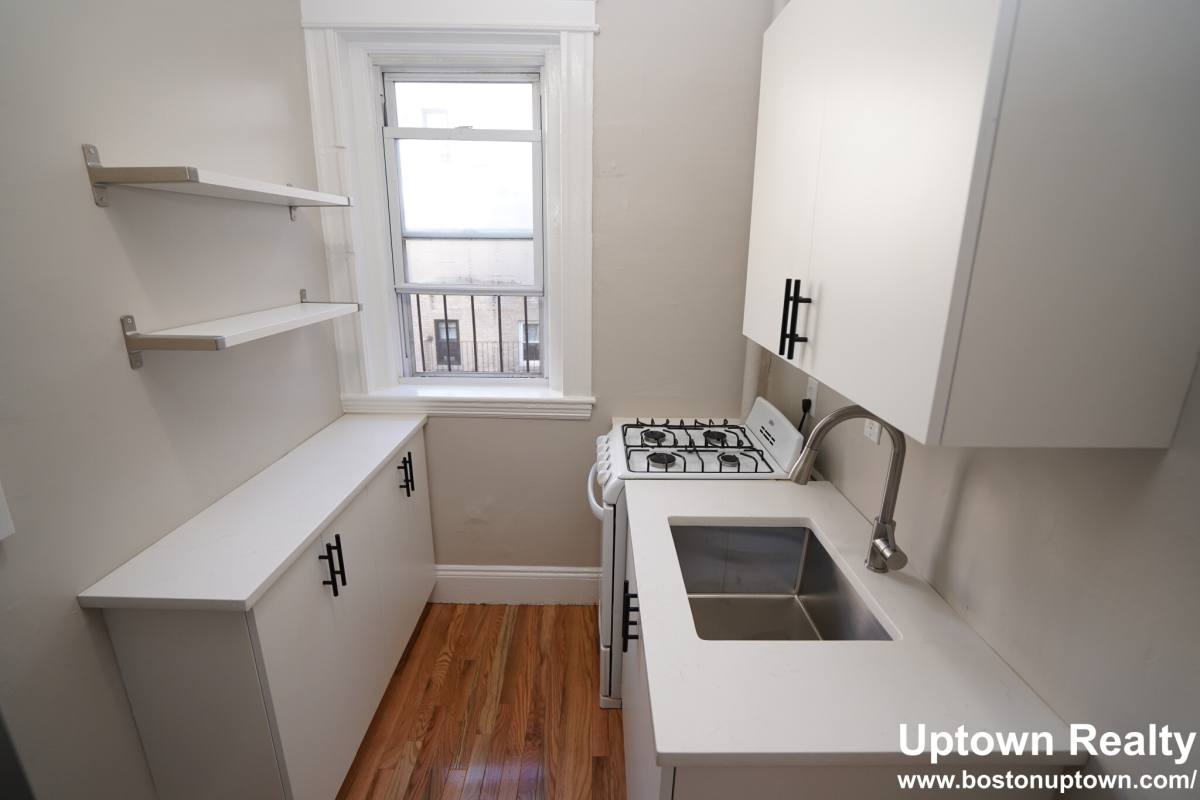 Apartment for rent at 1140 Commonwealth Ave #29, Allston, MA 02134