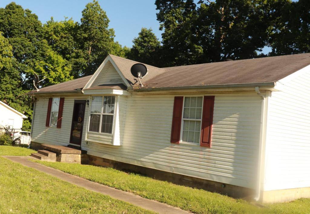 House for rent at 1599 Bevard Rd, Clarksville, TN 37042