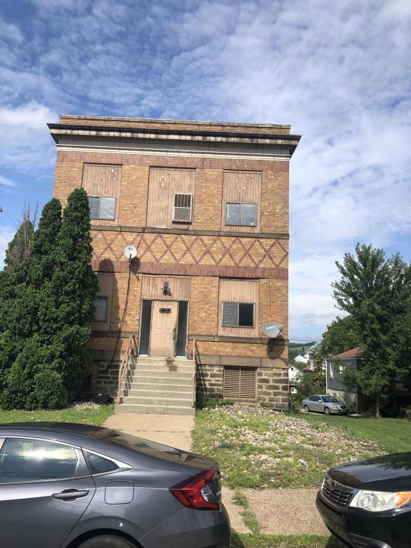 House for rent at 324 N 4th St #1, Clairton, PA 15025
