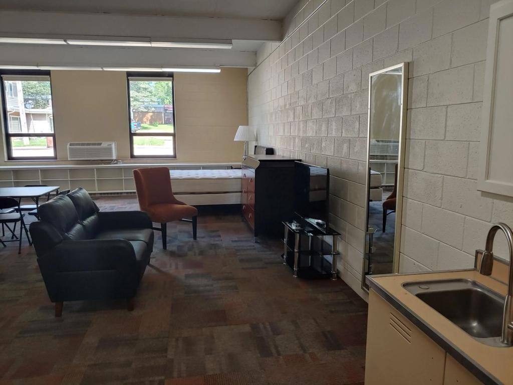 Apartment for rent at 310 S E St, Orangeville, IL 61060