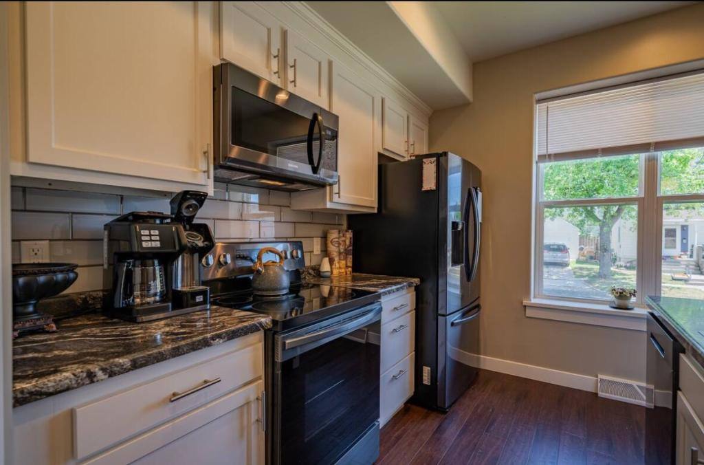 House for rent at 818 N 6th St, Manitowoc, WI 54220