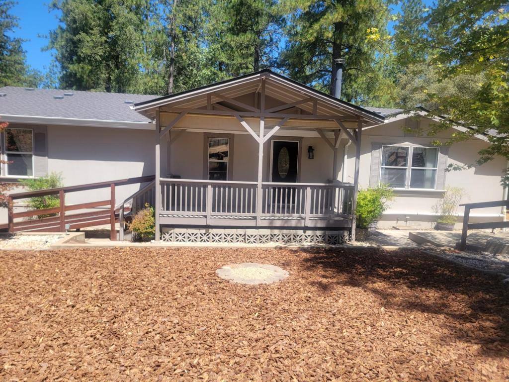 House for rent at 1301 Zandonella Rd, Diamond Springs, CA 95619