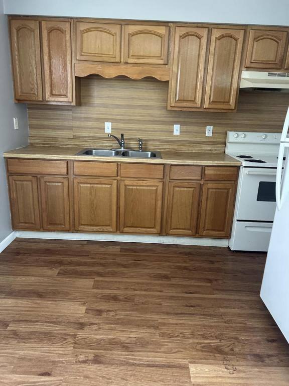 Apartment for rent at 627 Bryan Ave, Carterville, IL 62918