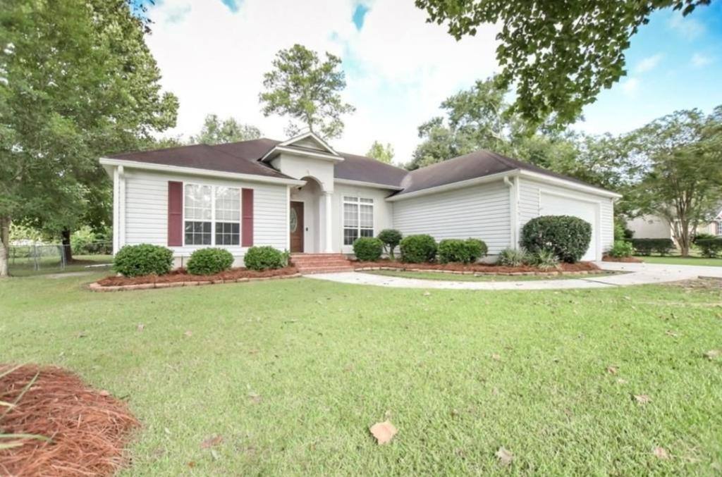 House for rent at 4291 Shadowwood Dr, Valdosta, GA 31605