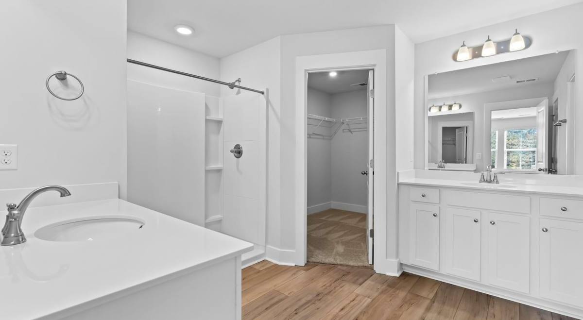 Apartment for rent at 1060 Orangeburg Rd, Summerville, SC 29483