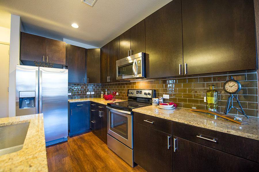 Apartment for rent at 7700 E Peakview Ave, Englewood, CO 80111