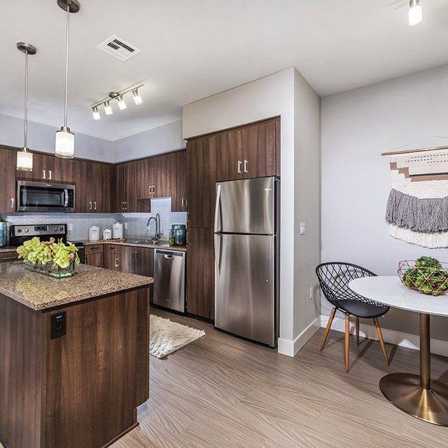 Apartment for rent at 21221 W Oxnard St, Woodland Hills, CA 91367