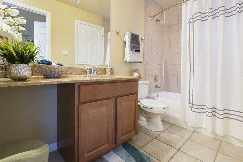Apartment for rent at 1445 E Evergreen Dr, Palatine, IL 60074