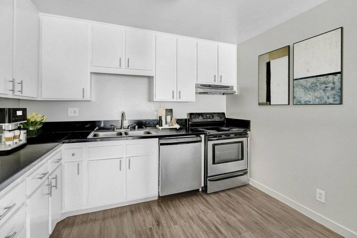 Apartment for rent at La Scala, 7255 Winnetka Ave, Winnetka, CA 91306
