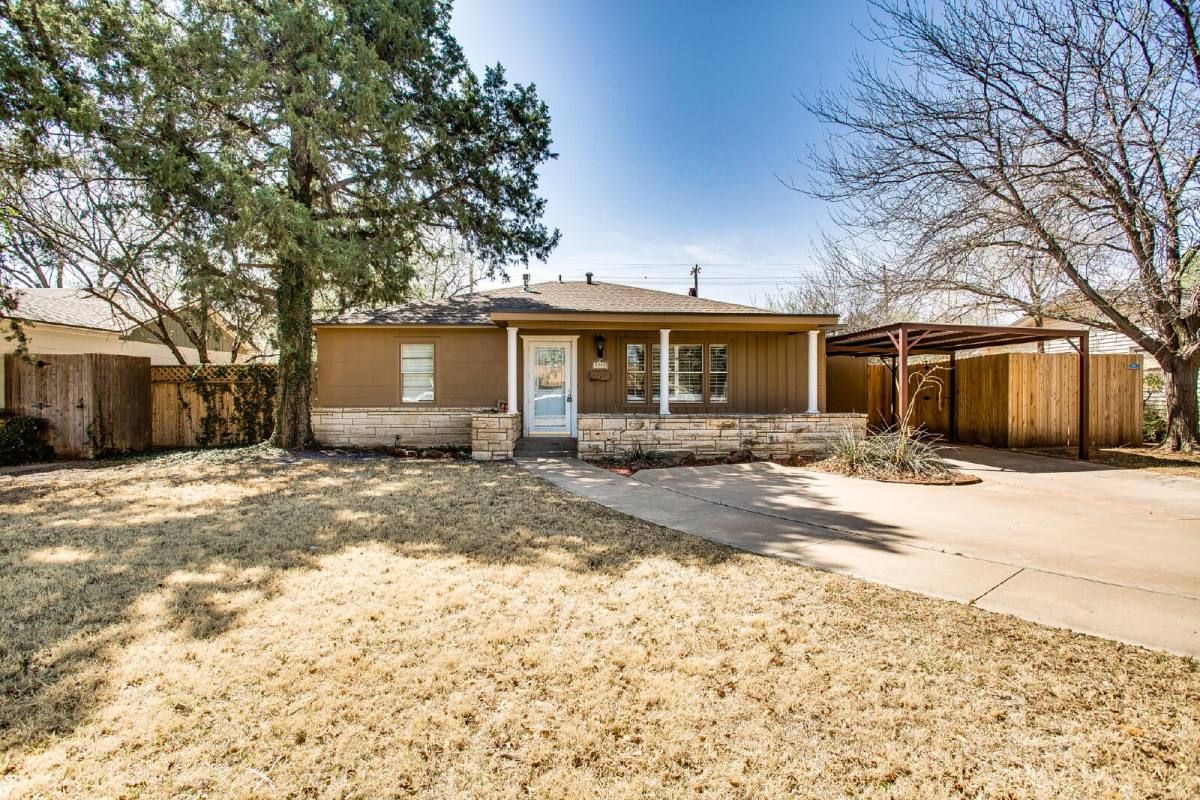 House for rent at 3209 32nd St, Lubbock, TX 79410
