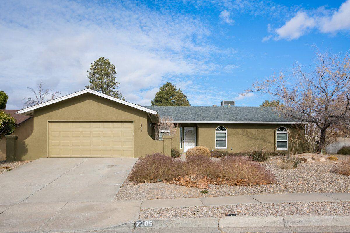 House for rent at Meadowood Manor, 7205 Esther Ave NE, Albuquerque, NM 87109