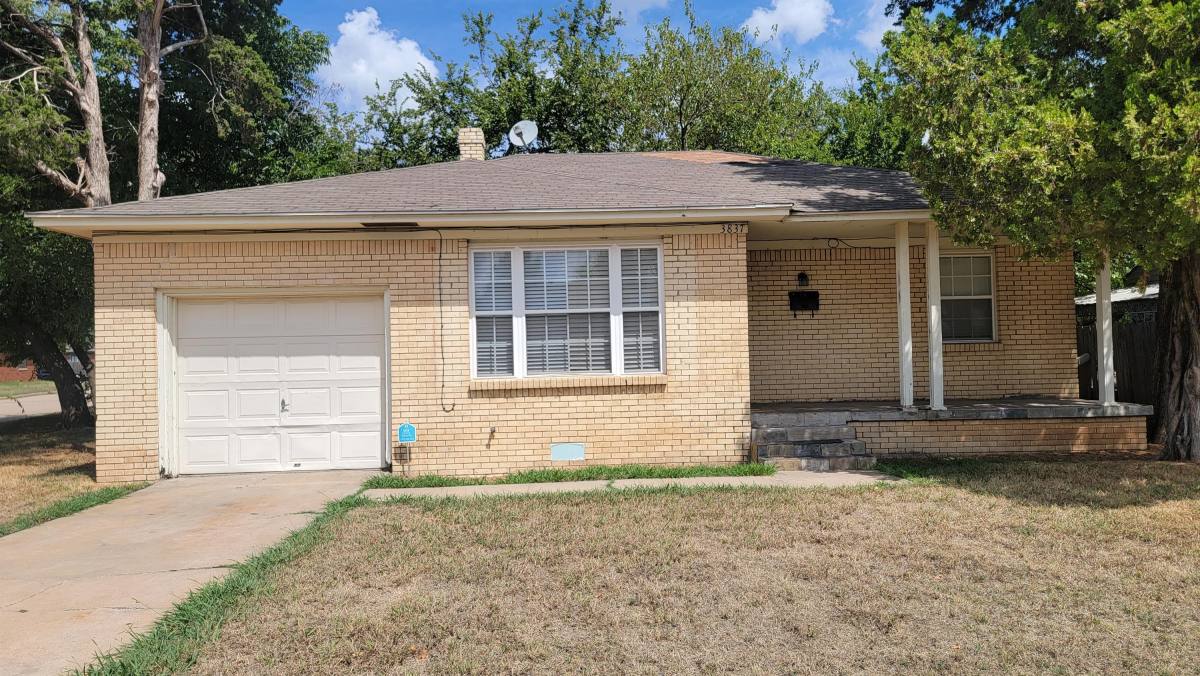 House for rent at Steve Pennington, 3837 NW 18th St, Oklahoma City, OK 73107