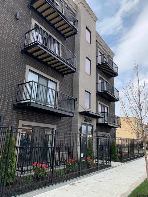 Apartment for rent at 3638-44 N Harlem Ave, Chicago, IL 60634