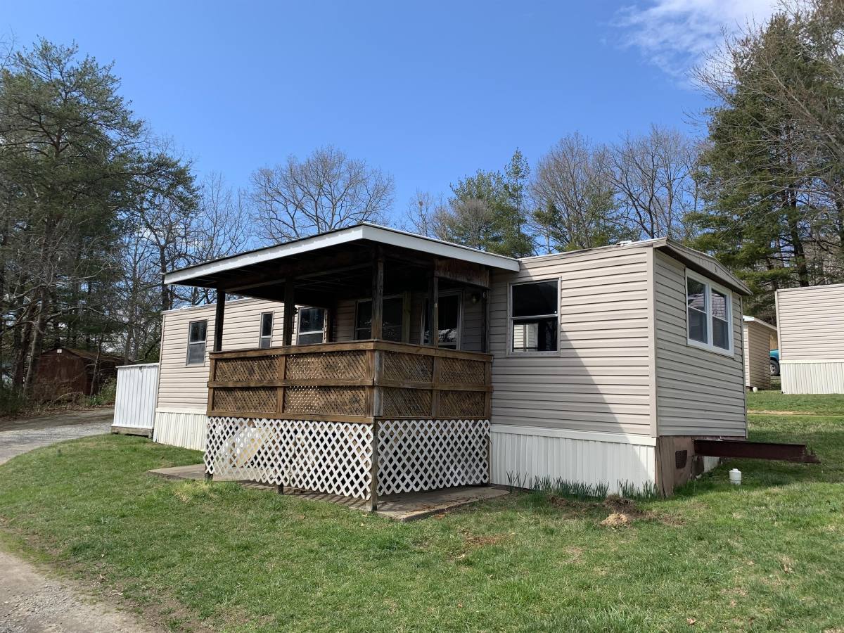 House for rent at 345 Merrimon Ave, Weaverville, NC 28787